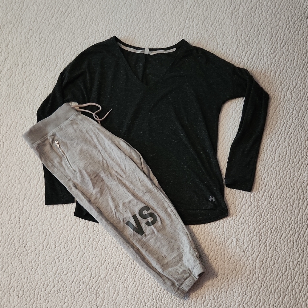 Victoria's Secret Loungewear Long Sleeve Top And Cropped Sweatpant Joggers Set